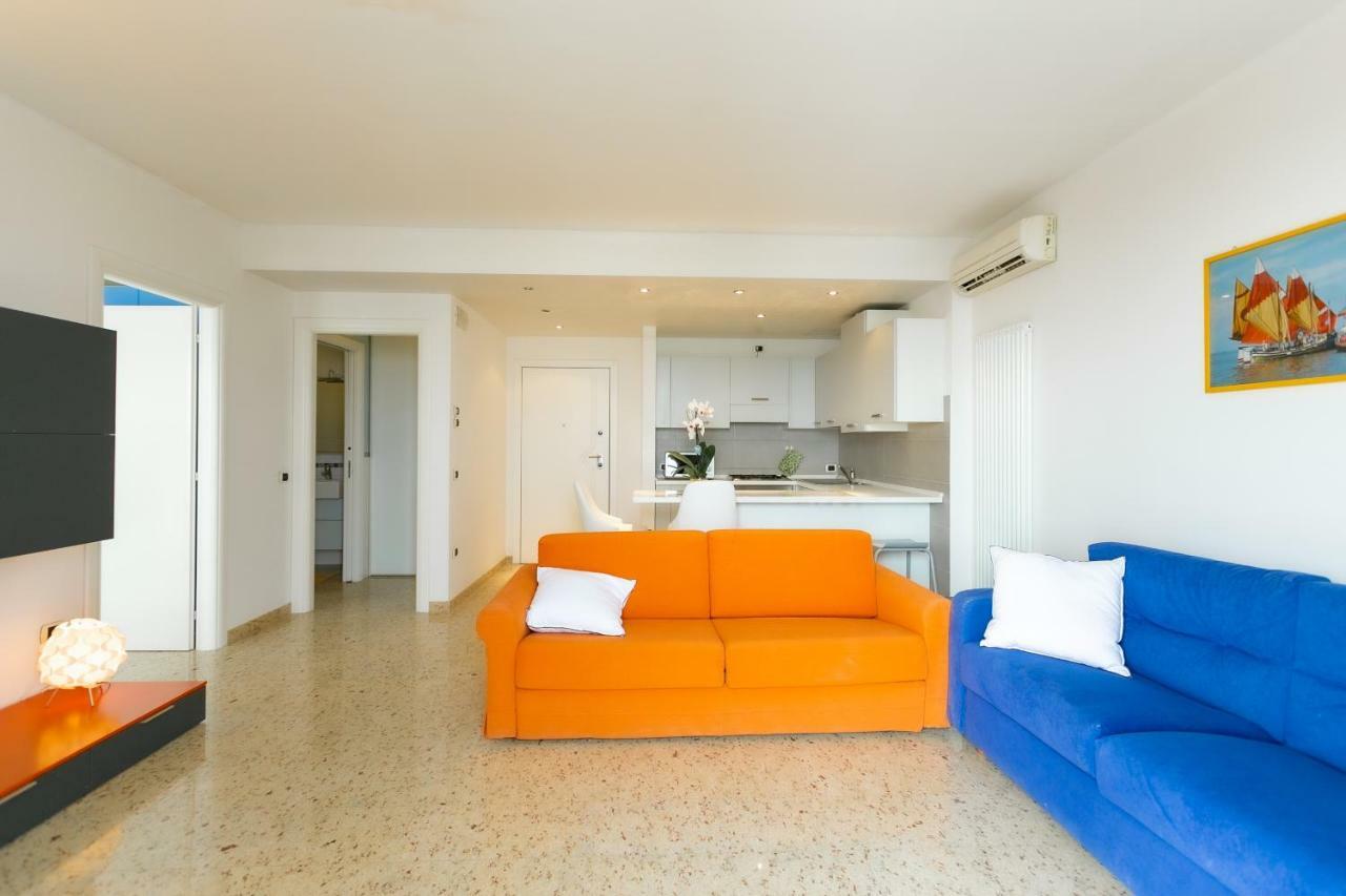 Le Murrine Frontemare Apartment Seaview ซอตโตมารีนา ภายนอก รูปภาพ
